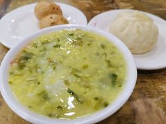 -丽华叶儿粑总汇