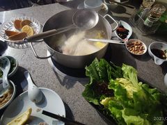 -马家斑.鲜鱼火锅(松湖万科店)