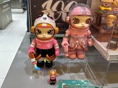 -泡泡玛特POPMART(蓝色港湾店)