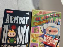 -泡泡玛特POPMART(上海环球港店)