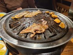 -明洞阿姨·韩式酱蟹烤肉·创意料理(三元桥店)