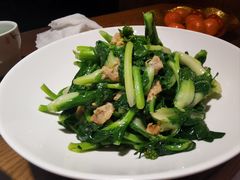 -黄泥岗·地道湖北菜(奥特莱斯店)