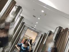 -ZARA(恒隆广场店)
