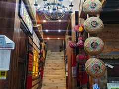 -苗湘食府(十年店)