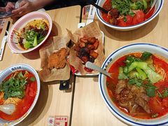 -遇见小面(东方宝泰店)