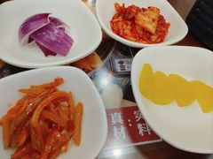 -贵宾庄炸酱面·韩式料理(高区店)