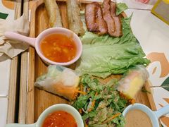 -越弥越南传统美食馆