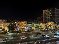 -老滇山寨•云南特色菜•地方菜•民族风情歌舞表演(金碧店)