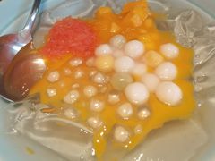 -蜜桃餐厅·伴山(湖滨商业街店)