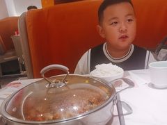 -黄记煌三汁焖锅(新佳丽江汉路店)