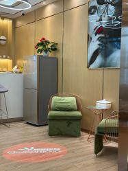 -香港倾城国际·美容美体中心