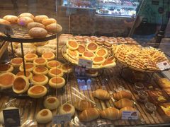 -巴黎贝甜(大宁国际商业广场店)