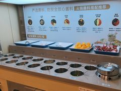 -七欣天香辣蟹火锅(闵行浦江欢乐颂店)