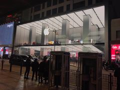 -Apple 零售店(Canton Road)