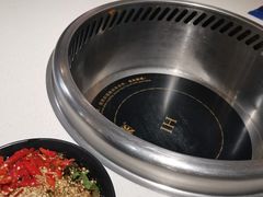 -钢管厂五区小郡肝串串香火锅(人民广场店)