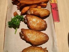 -必胜客(机场路店)