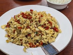 -湖南人家湘菜馆(镇江路店)