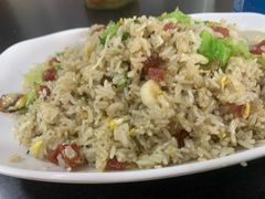 咸鱼鸡粒炒饭-华丰小食
