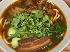 -醉牛腩·面小馆