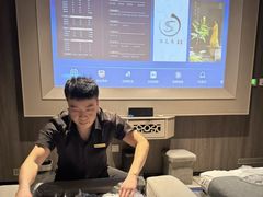 -尚足影院式足疗·住宿·美食(解放碑店)