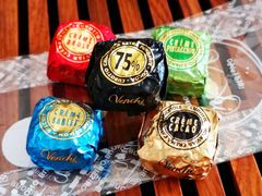 -VENCHI 闻绮(北京国贸商城店)