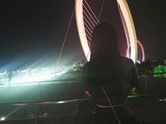-南京眼步行桥