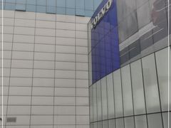 -杭州中沃沃尔沃4S店(滨江区店)
