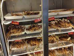 -拈签一笑黄牛肉辣卤串串