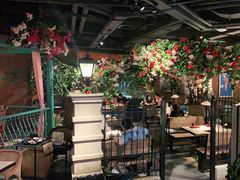 大堂-沪小胖小龙虾(淮海中路旗舰店)
