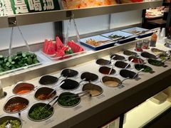-海底捞火锅鲜切牛肉主题店(长寿路店)