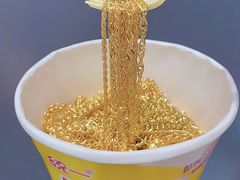 -八佰伴华地百货(宜兴店)