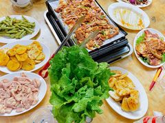 -东北特色烧烤吧