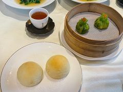 脆皮流沙包-皇朝会.经典传统粤菜(外滩店)