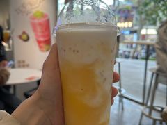 -喜茶(上海打浦桥日月光店)