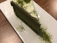 -必胜客(WOW中央公园店)