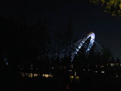 -南京眼步行桥