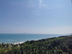 -三亚湾海居铂尔曼度假酒店