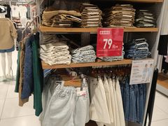 -优衣库(上海正大广场店)