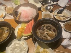 -呷哺呷哺(融创茂店)