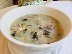 菜干咸骨粥-万山楼海鲜酒家·二十三年老字号