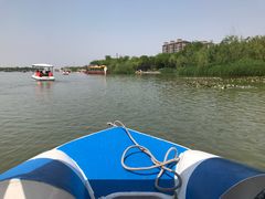 -红莲湖