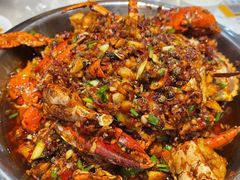 -凤凰路何眼镜香辣蟹(花果园店)
