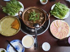 -银同牦牛肉火锅