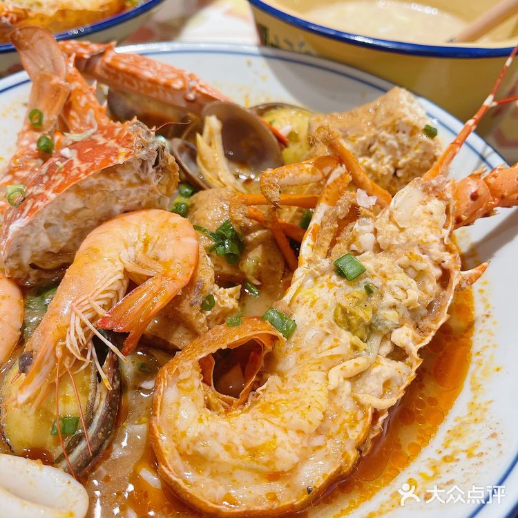 来厦门一定要吃的Plus版豪华龙虾沙茶面