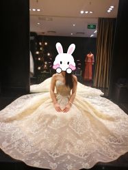 点击看大图 -GRACE KELLY婚纱与礼服(北京店)
