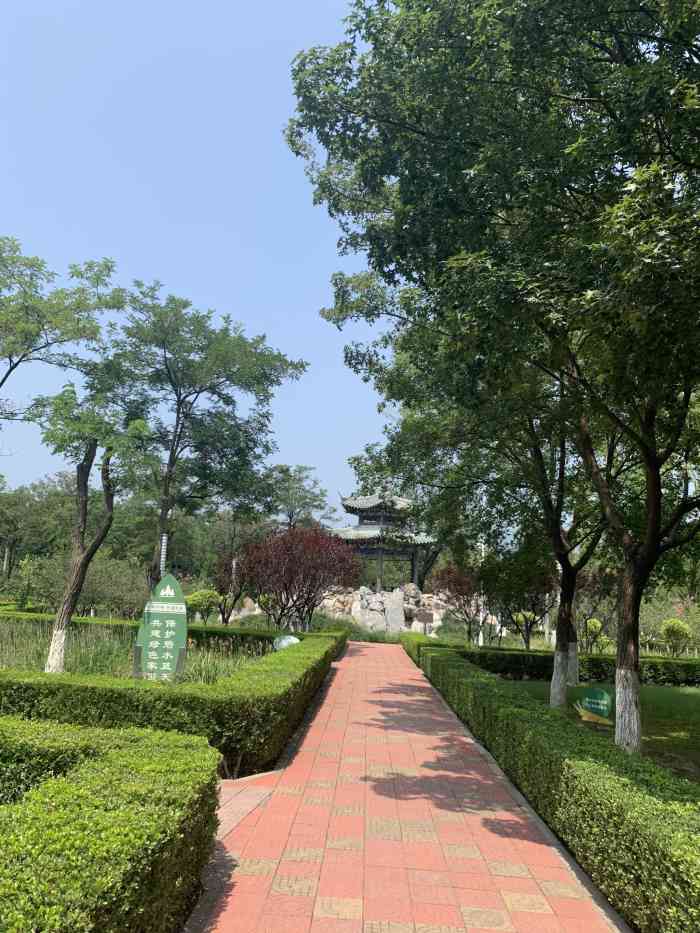 南口公园-"这里也就只有附近的居民才会来,吃完晚饭来.