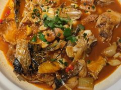 -魏铭鱼头捞饭(晋阳路店)