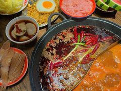 -萍姐火锅·公路夜市(武汉首店)