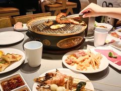 -山焱·炭火自助烤肉(周浦万达店)