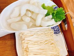 -楼外楼大刀肉传统火锅居(博学路店)